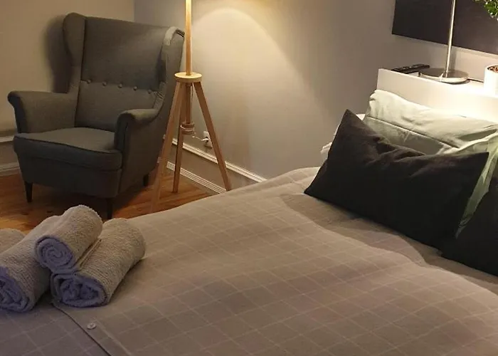 Grande Com Varanda E Vista A